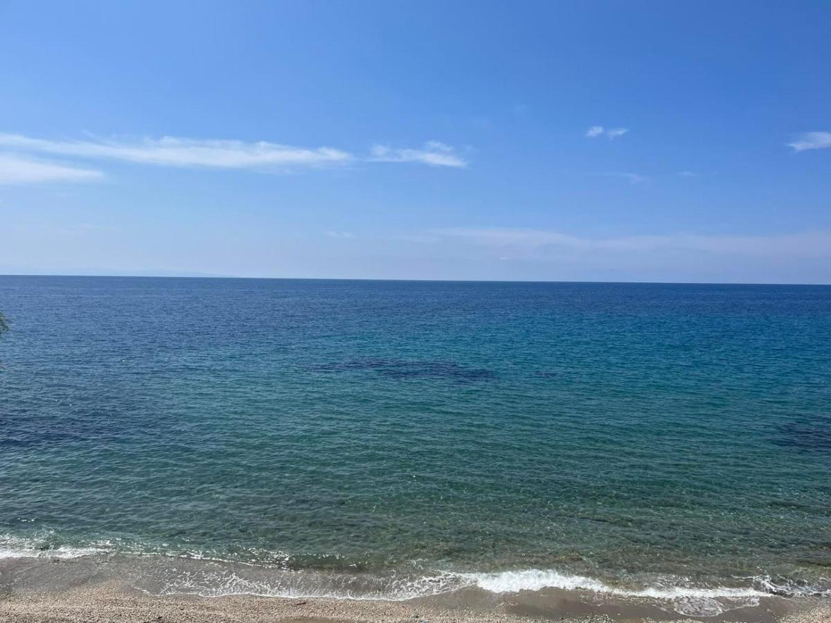 Ammoudeli Apartments Plomari Екстер'єр фото