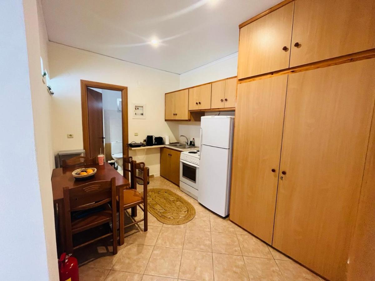Ammoudeli Apartments Plomari Екстер'єр фото