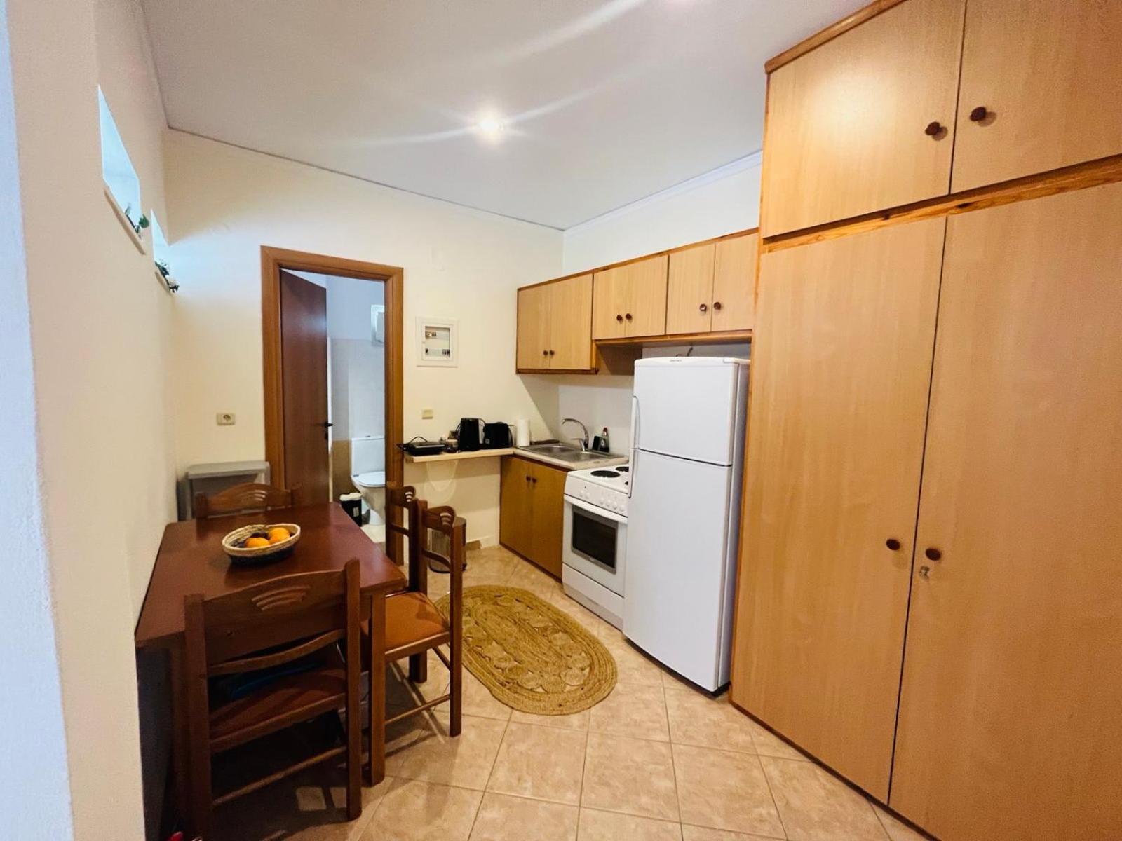 Ammoudeli Apartments Plomari Екстер'єр фото